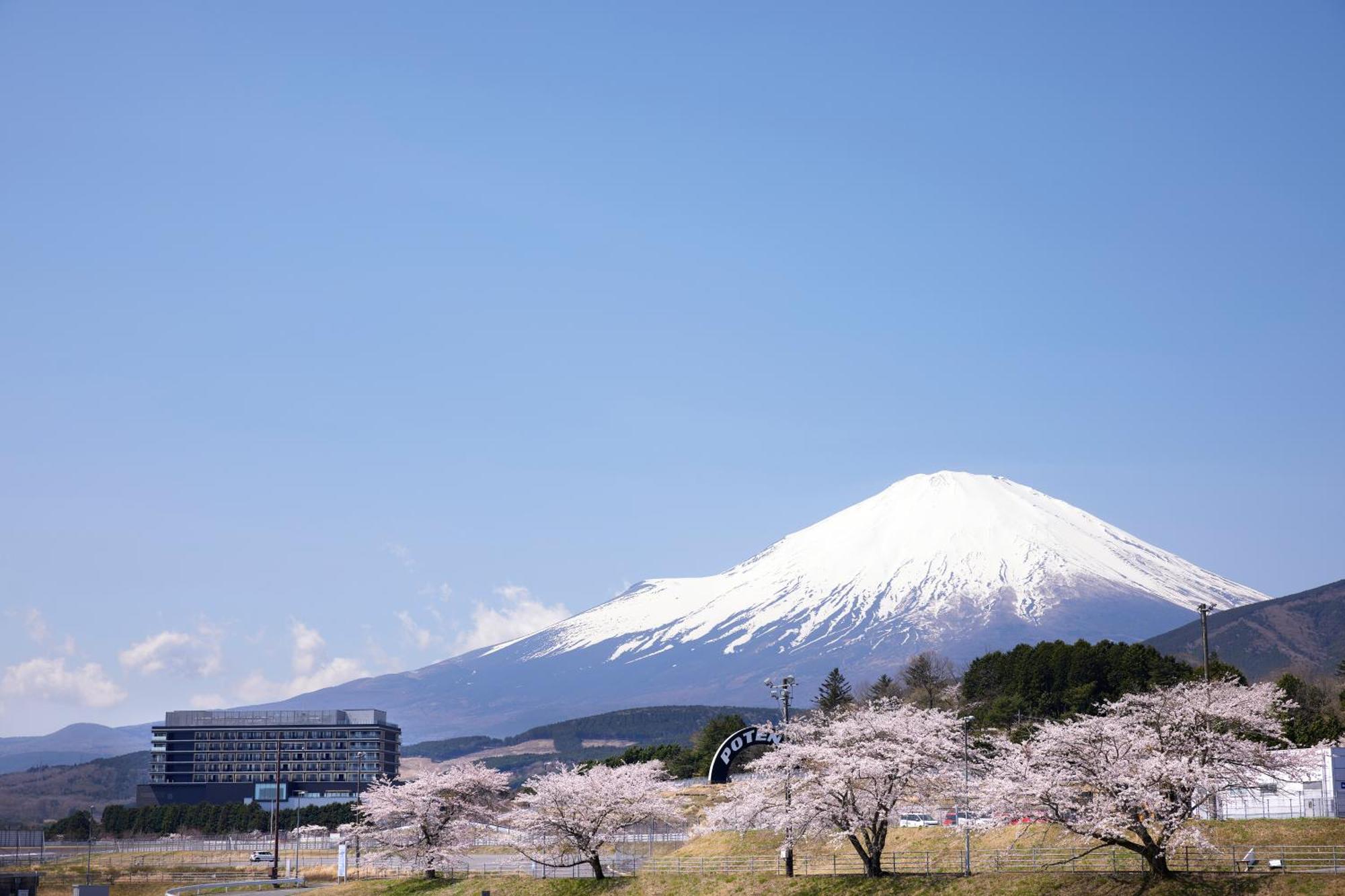 Fuji Speedway Hotel, In The Unbound Collection By Hyatt Oyama  ภายนอก รูปภาพ